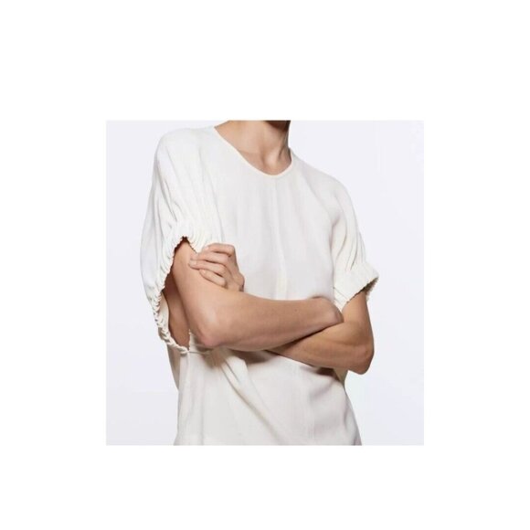NWT ZARA White Blouse with Rolled Sleeve TOP  Size S Ref. 2143/055 - Picture 2 of 4